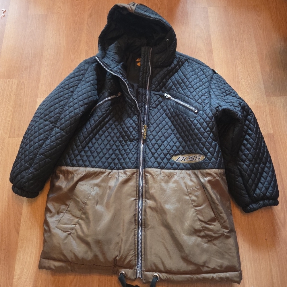 Boss Quilted Hooded Jacket Size XL Insulated Full Zip Black Olive Green Pockets